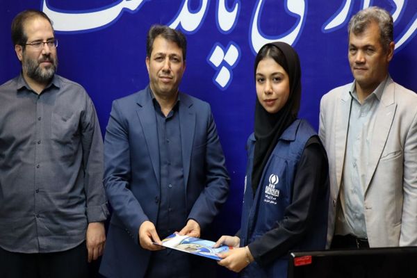 نشست صمیمانه شهردار پاکدشت با خبرنگاران و اصحاب رسانه