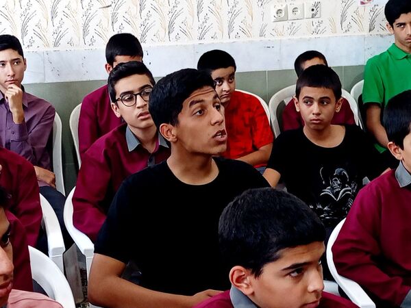 مشاورین سلامت دبیرستان میثاق انتخاب شدند