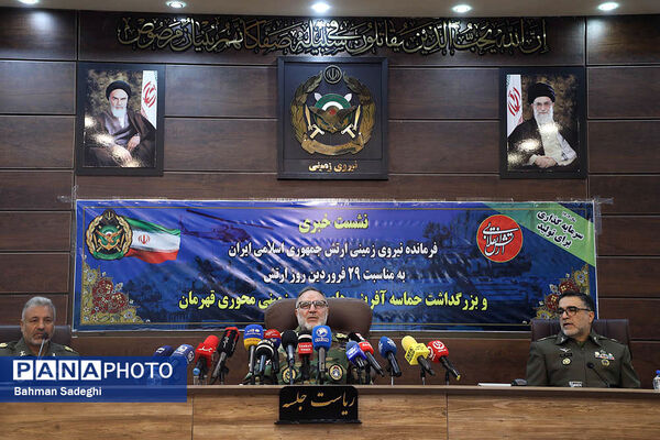 نشست خبری فرمانده نزاجا
