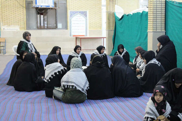 جلوه‌هایی از حلقه‌های صالحین نوجوانان بسیجی در شهر جعفریه