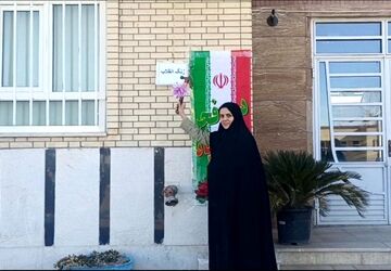 زنگ‌انقلاب فرصتی برای آشنایی دانش آموزان با ارزشهای انقلاب اسلامی است