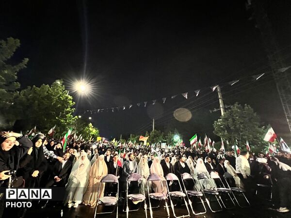 ازداواج ۵۰ زوج کرجی در شب سالگرد ازدواج امام علی(ع) و حضرت فاطمه(س) در کرج 