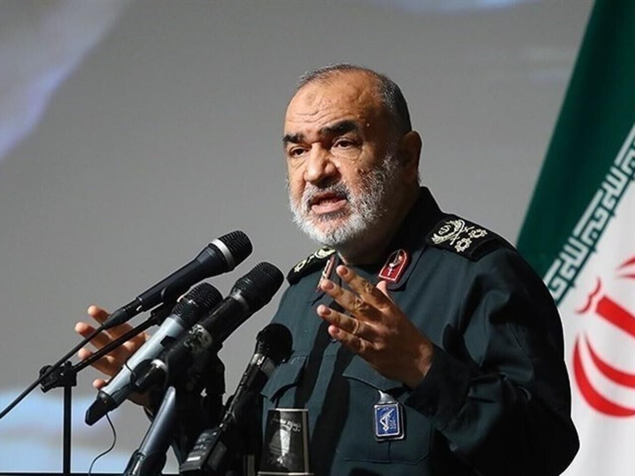 سرلشکر سلامی: مردم باید از تسهیلات سپاه ‌استفاده کنند