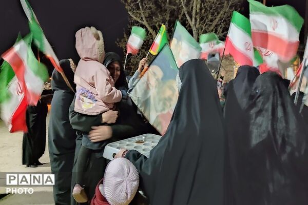 هستیم بر عهدی که بستیم