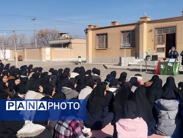 جشن میلاد امام زمان در هنرستان شهید شهیدی خلیل آباد 