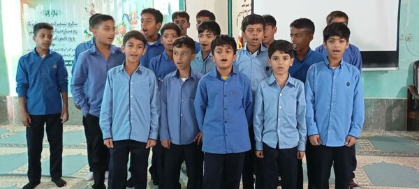 جشنواره سرود دانش‌آموزی در جزیره هرمز