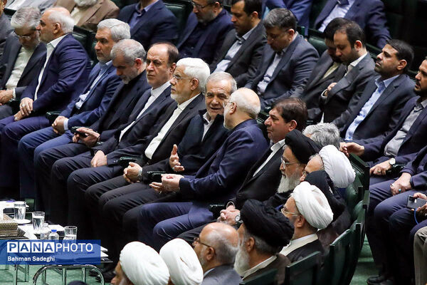 مراسم پاسداشت شهدای خدمت در مجلس