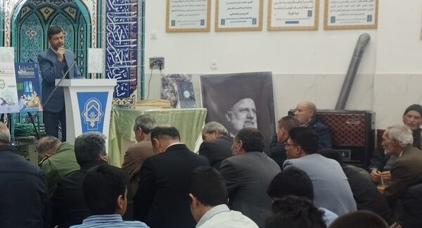 جلسه قرآنی در خلیل‌آباد 