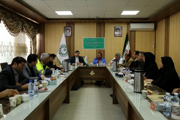 جلسه هماهنگی بیست و هفتمین مانور زلزله و ایمنی در مدارس آذربایجان شرقی
