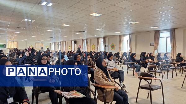 افتتاحیه جشنواره همیار معلم در دبیرستان فاطمیه ناحیه یک کرج