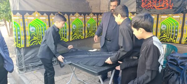 برپایی موکب دهه فاطمیه در اداره‌کل آموزش و پرورش استان فارس