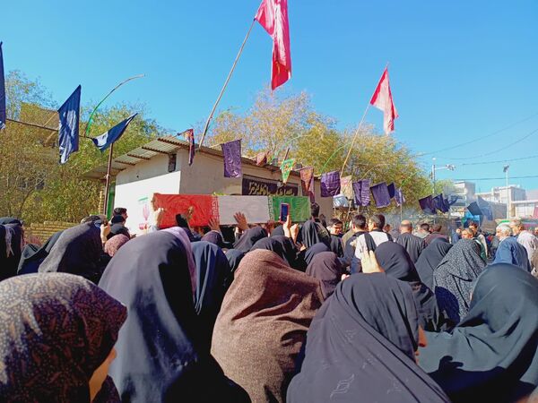 مردم علی‌آباد دمق جوکار از شهید گمنام استقبال کردند