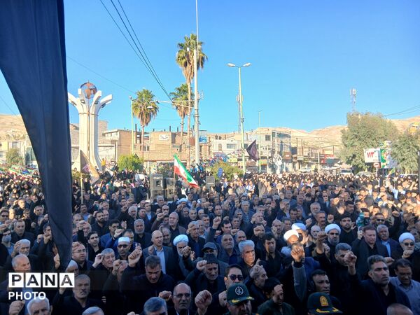 تجمع سوگواران رهبر شهید انقلاب در شهرستان پلدختر 
