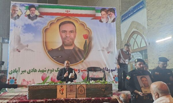 مراسم وداع با شهید امنیت هادی میرآبادی در مسجد جامع شهرستان نیشابور 