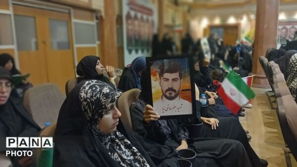 مراسم گرامیداشت شهدای استان چهارمحال و بختیاری در جنگ رمضان