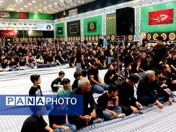 برگزاری یادواره شهدا در روستای بزنجرد 