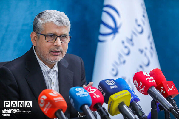 نشست خبری رئیس مرکز برنامه‌ریزی منابع انسانی و امور اداری وزارت آموزش و پرورش