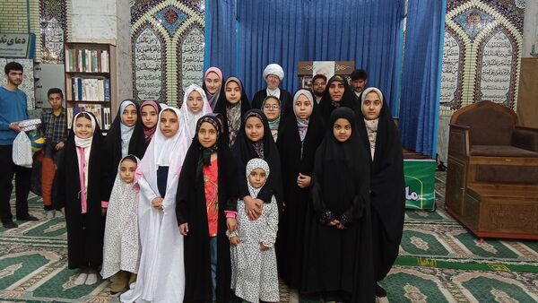 مظهر عزم ملی، نماز جمعه است