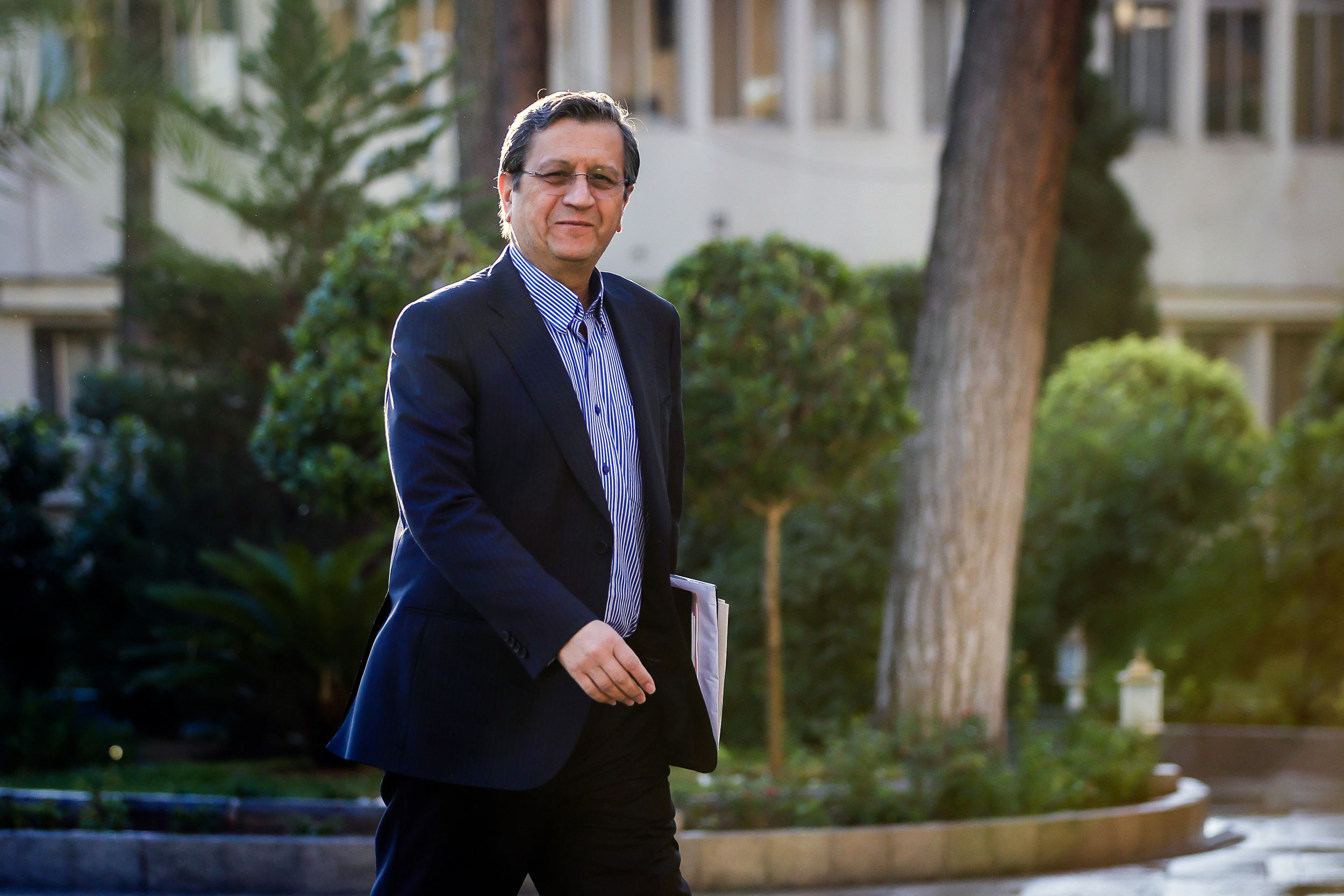 وزیر اقتصاد به عربستان سفر کرد