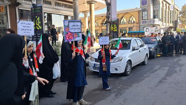 پیشتازان، طلایه‌داران شور ۱۳ آبان قائمشهر