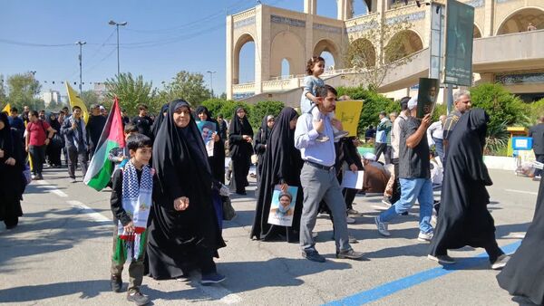 برگزاری نماز جمعه نصر به امامت رهبر معظم انقلاب اسلامی 