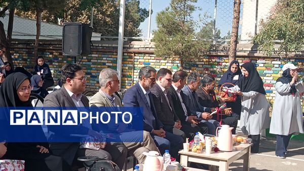افتتاحیه طرح آهن یاری در دبیرستان کوثر فرهنگیان