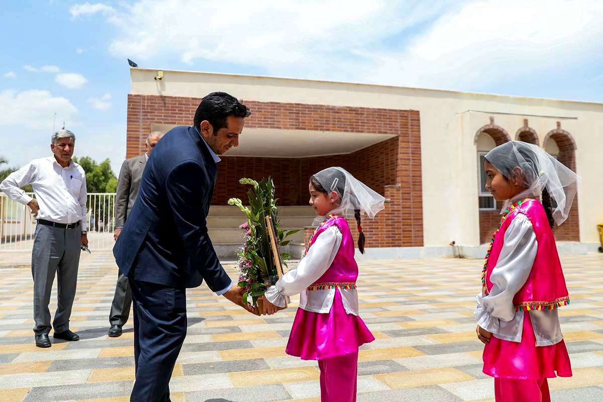 بازدید مدیرکل آموزش‌وپرورش کرمان از مجتمع آموزشی «اندیشه هوشمند ارگ»