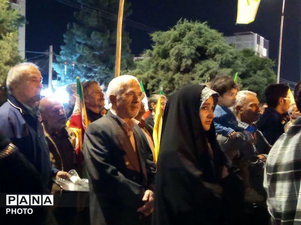 شبی با جنس همدلی در بلوار فضل نیشابور