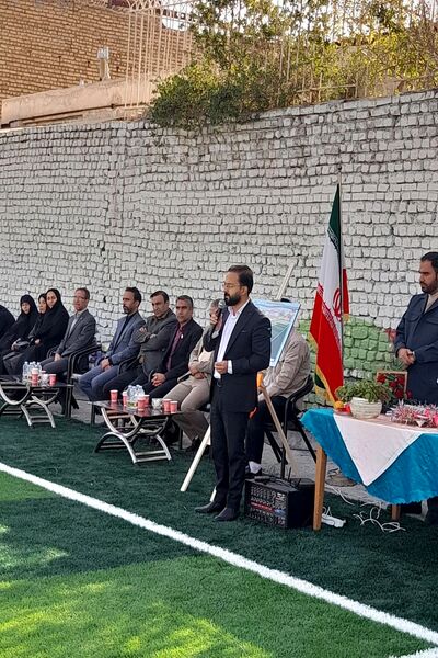  افتتاحیه زمین چمن دبستان فطرت