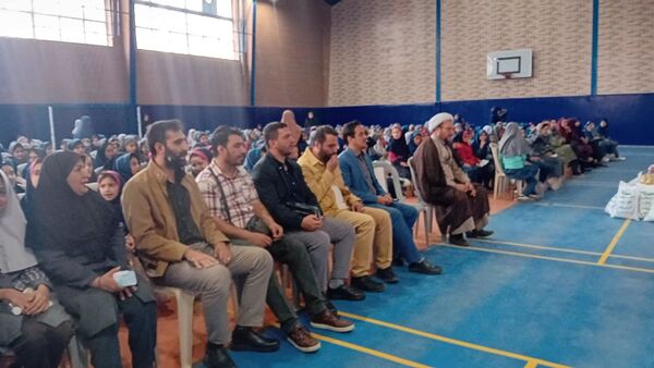 آیین جشن عاطفه‌ها در دبستان ایلیایی ناحیه 2 کرج و شهرستان فردیس