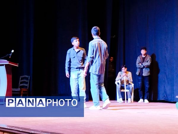 مرحله استانی جشنواره فرهنگی هنری فردا در کاشمر