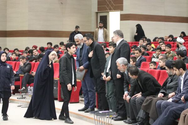مَحفِـــلِ بزرگ اُنـــس با قُـــــرآن کریم در استان خراسان رضوی 
