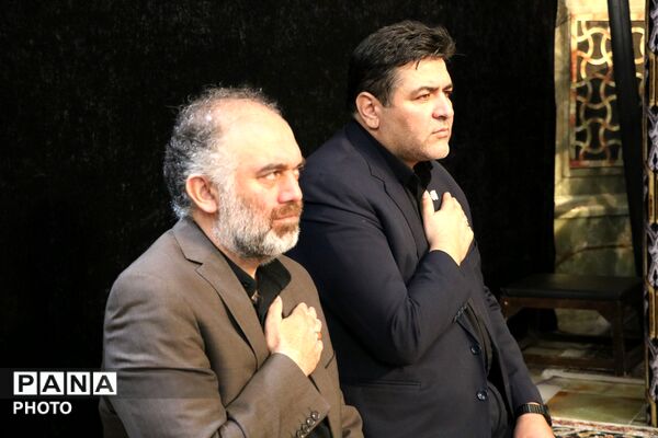  مشقِ عشقِ نوجوانان در محضر خورشید