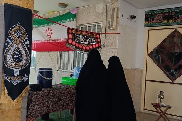 برگزاری مراسم شکوفه‌های حسینی، یادواره ای از شهدای نوجوان در شهرستان پردیس 