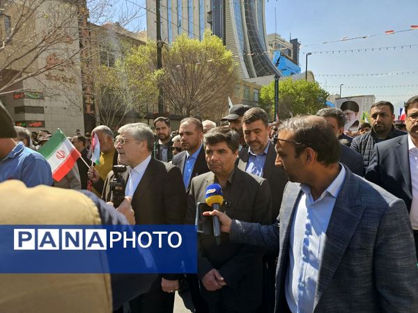 مشهد، حماسه‌ای به وسعت قدس؛ طنین فریاد مقاومت در خیابان‌ها