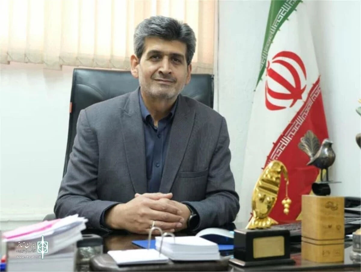 وطن، جای خالی است در حفره‌ای هزارتو به نام دل و قلب و جان