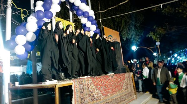 اجرای گروه های سرود در شهرستان کاشمر 