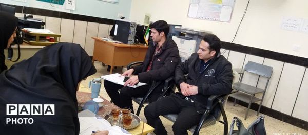 بازدید کارشناس بهداشت از دبیرستان مادر مهربان خلیل آباد