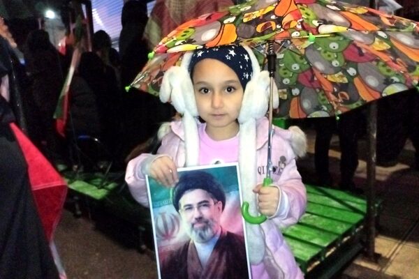 حضور پررنگ کودکان و نوجوان در تجمعات شبانه 
