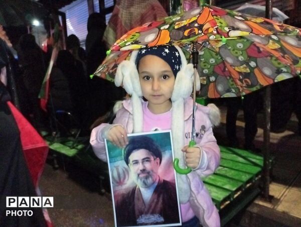 حضور پررنگ کودکان و نوجوان در تجمعات شبانه 