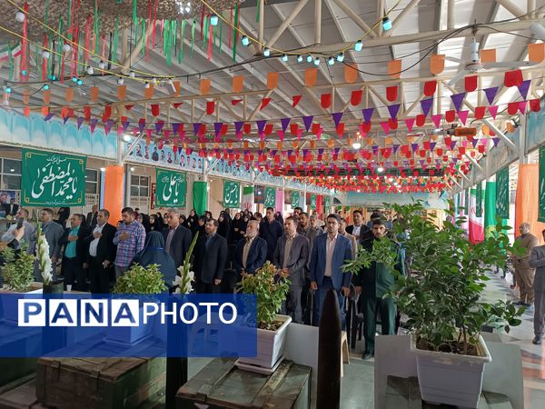 آیین غبارروبی و عطر افشانی گلزار شهدا شهرستان ملارد در هفته دفاع مقدس