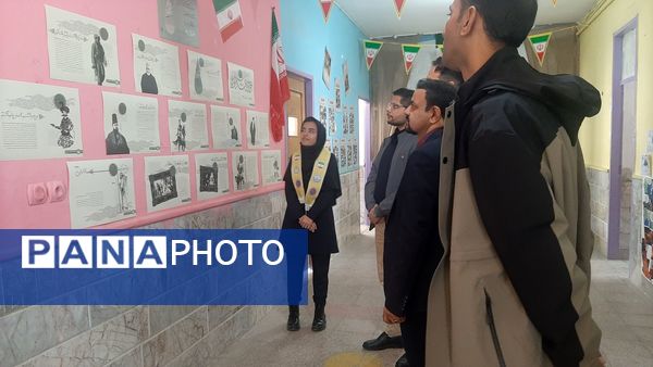گشایش نمایشگاه «ایرانمون» در دبیرستان نیایش با بازارچه دانش آموزی