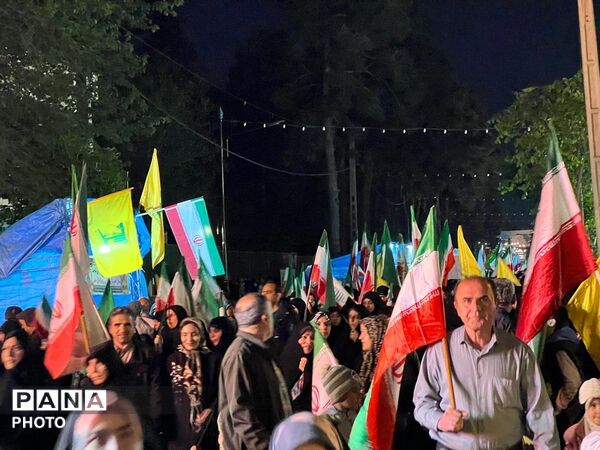 حضور مردم کرج در تجمعات مردمی