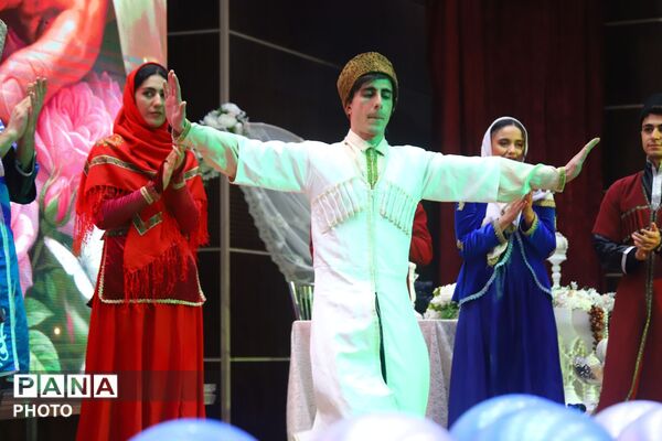 پنجمین دوره «جشن وصال» با هدف معرفی و تجلیل از ۱۰۰ زوج جوان
