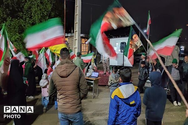 مقاومت در خیابان‌های شهر بار ادامه دارد