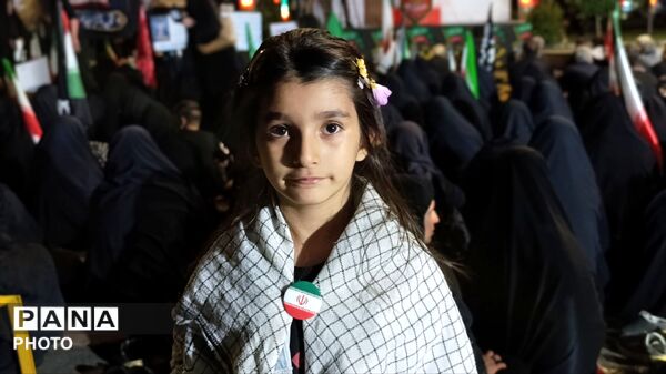 دهه نودی های پای انقلاب