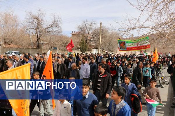انقلاب را نسل جدید ادامه می دهند