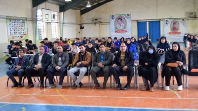 مسابقات داژبال دانش‌آموزی در سالن شهید فضل اله چغلوند بیرانوند برگزار گردید