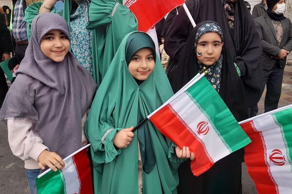 ۲۲ بهمن در ورامین، حماسه ای به وسعت یک شهر