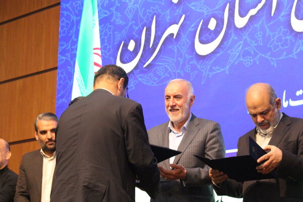 جلسه شورای اداری استان تهران با حضور وزیر کشور به‌مناسبت هفته معلم
